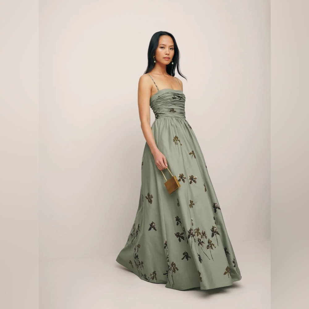 Kastoria Dress in size 8 -sage, iris color